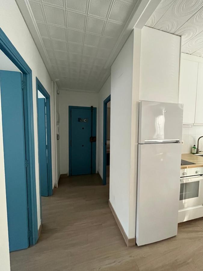 Modernized 3-Bedroom Flat 500M To The Beach Валенсия Екстериор снимка